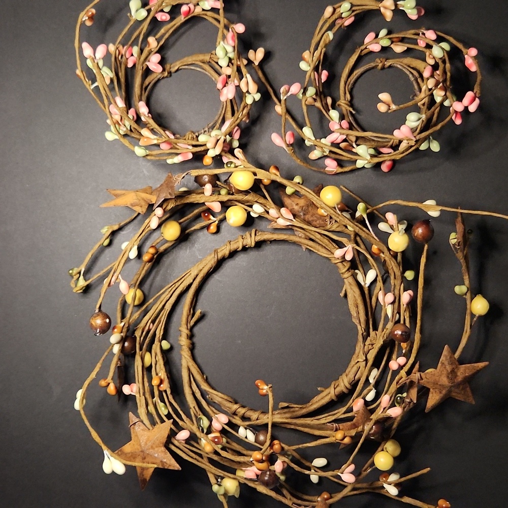 Rustic Candle Ring Set with Multicolor Accents